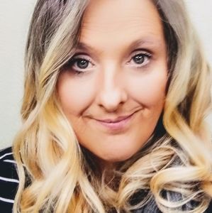 Meet your Posher, Nicolle